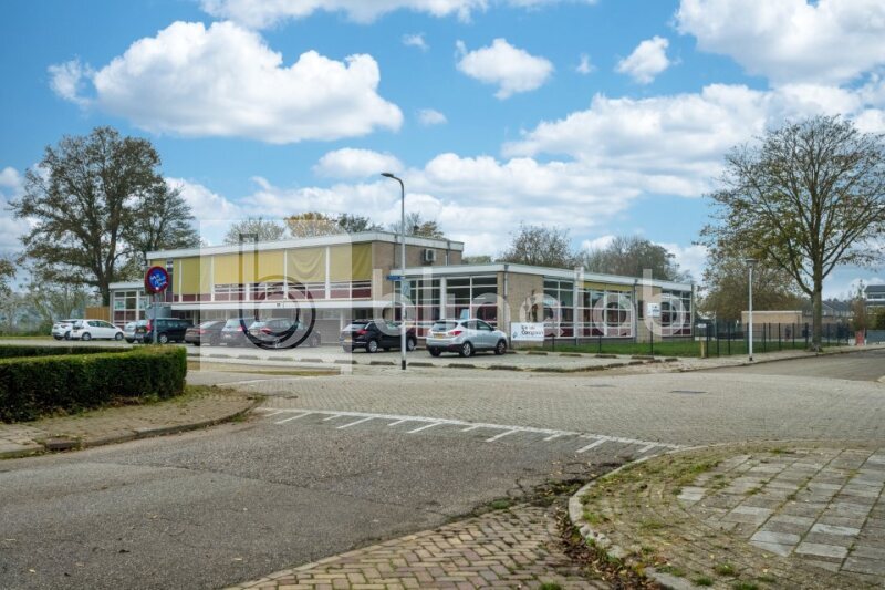 Ossenkoppelerhoek-School-1