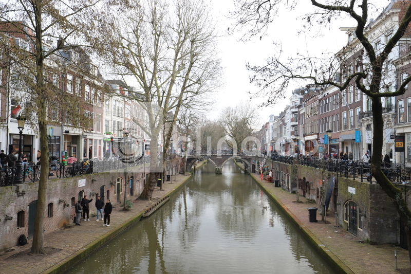 Oud-gracht-Utrecht-1