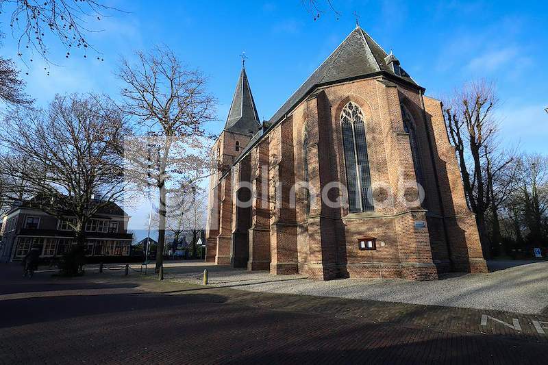 Dorpskerk-voorkant