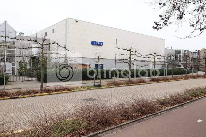 Sporthal-t-Riet-1