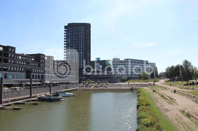 Venlo-Maaskade-1