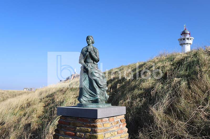 Het-Derper-vrouwtje-Egmond-aan-Zee-1