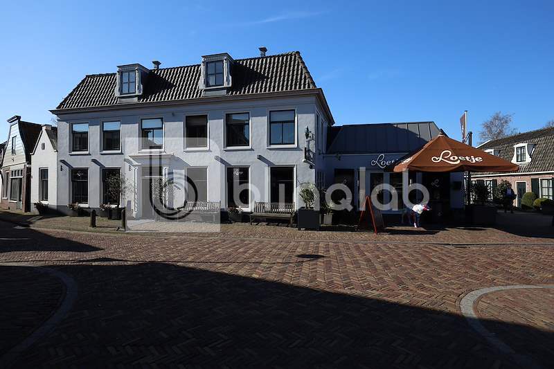 Loetje-aan-de-Amstel-1