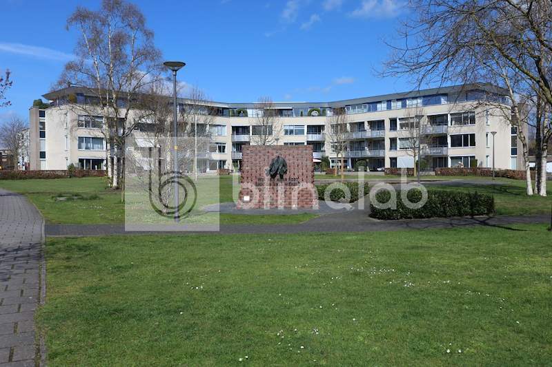 Monument-Borne