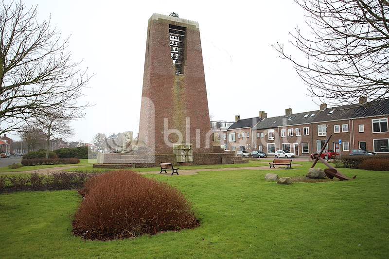 Monument-Reddingswezen-Helden-der-Zeeplein-2