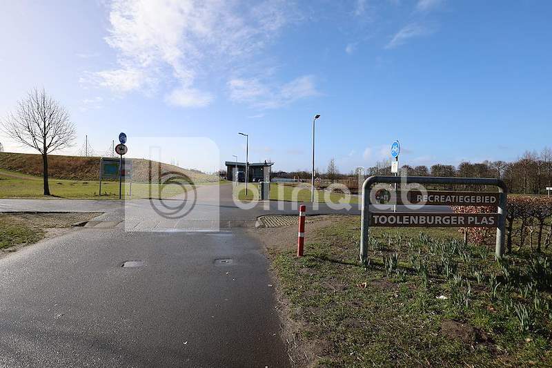 Recreatiegebied-Toolenburg-plas-bord