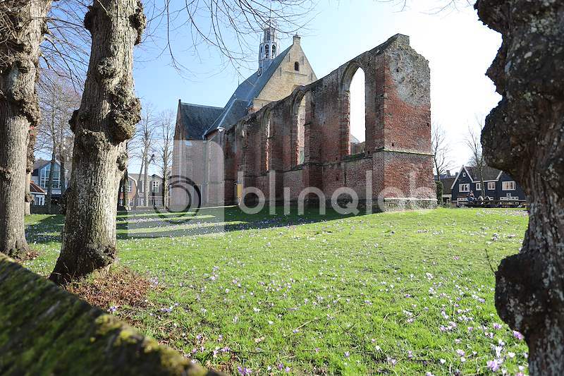 Ruinekerk-Bergen-NH-2