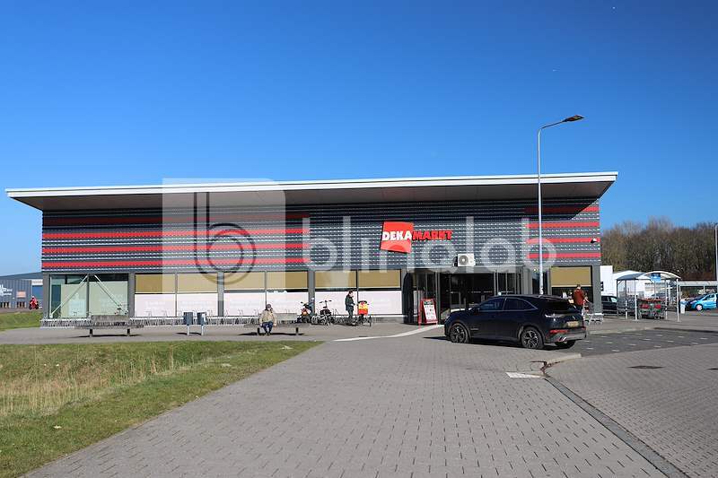 Supermarkt-Den-Oever-2