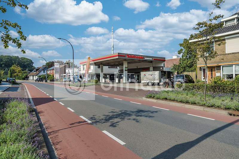 Tankstation-1-1