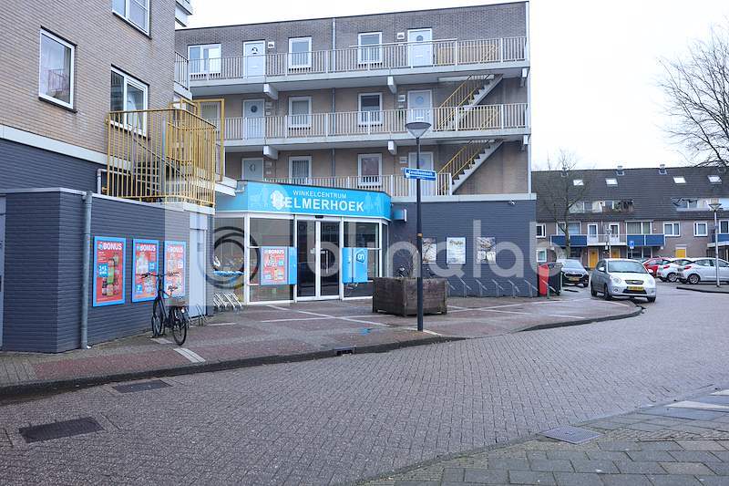 Winkelcentrum-Helmerhoek_2