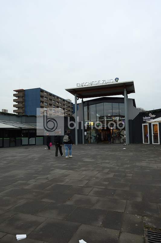 Winkelcentrum-zuid_staand_1
