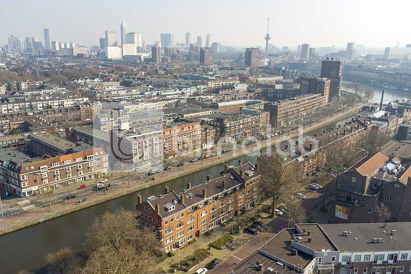 Rotterdam-Delfshavense-schie-Euromast