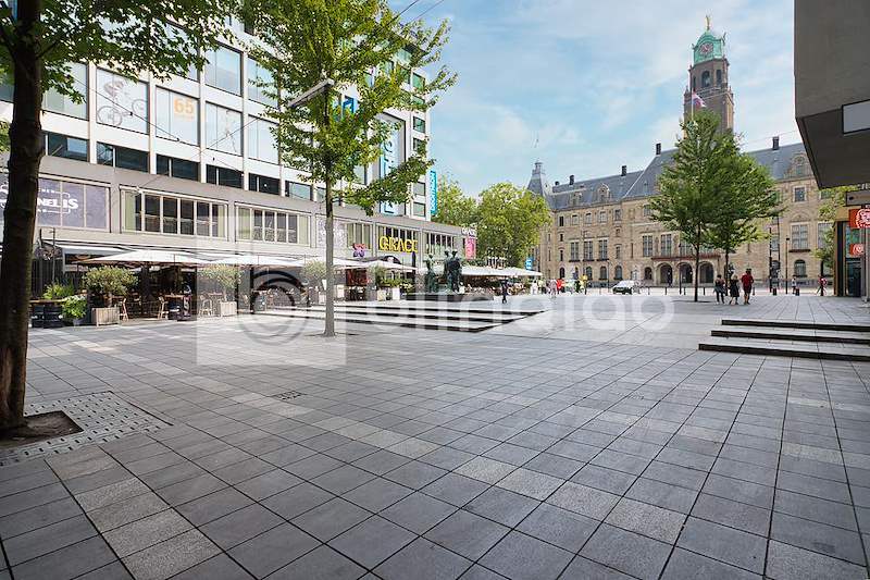 Rotterdam-Stadhuisplein-2