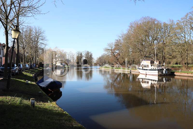 Wilhelminaweg-aan-de-vecht-2