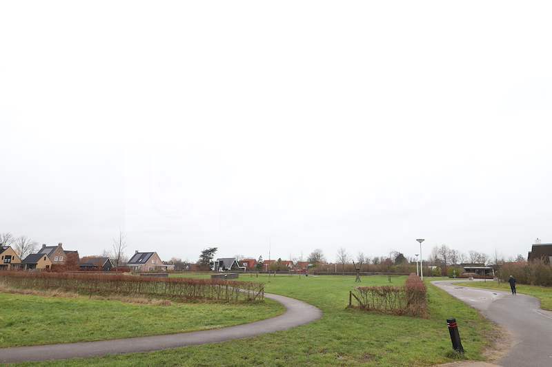 Kasteelplein-naast-de-brede-school