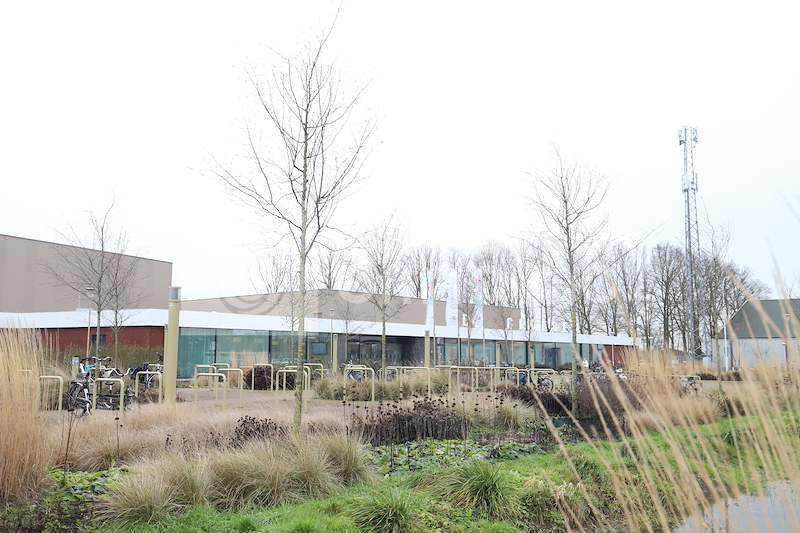 Zwembad-sporthallen-De-Bloesem-1